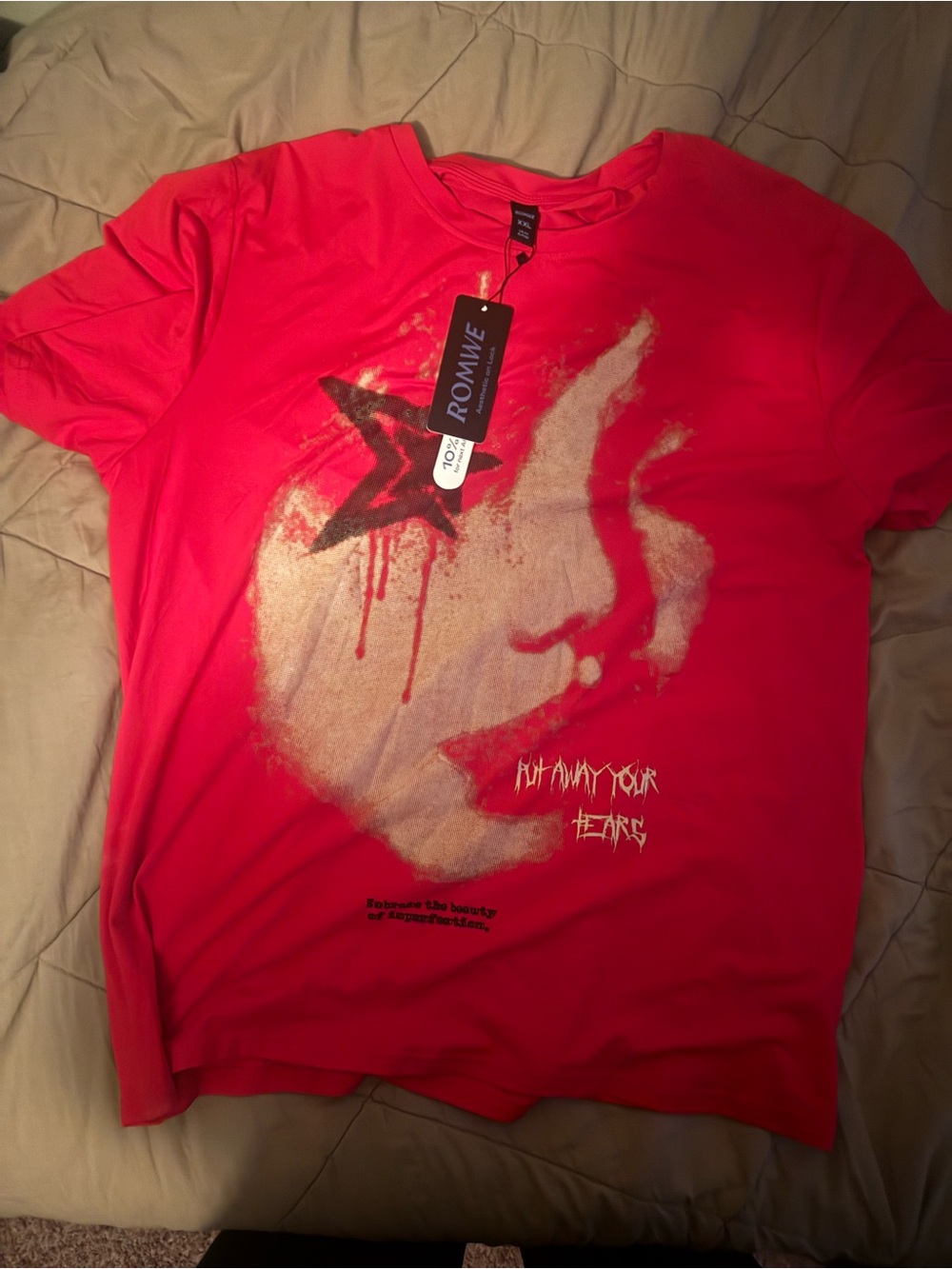 ROMWE Red Short-Sleeve Graphic Tee with Star Face Print